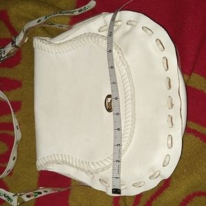 Vintage 70s tooled leather purse